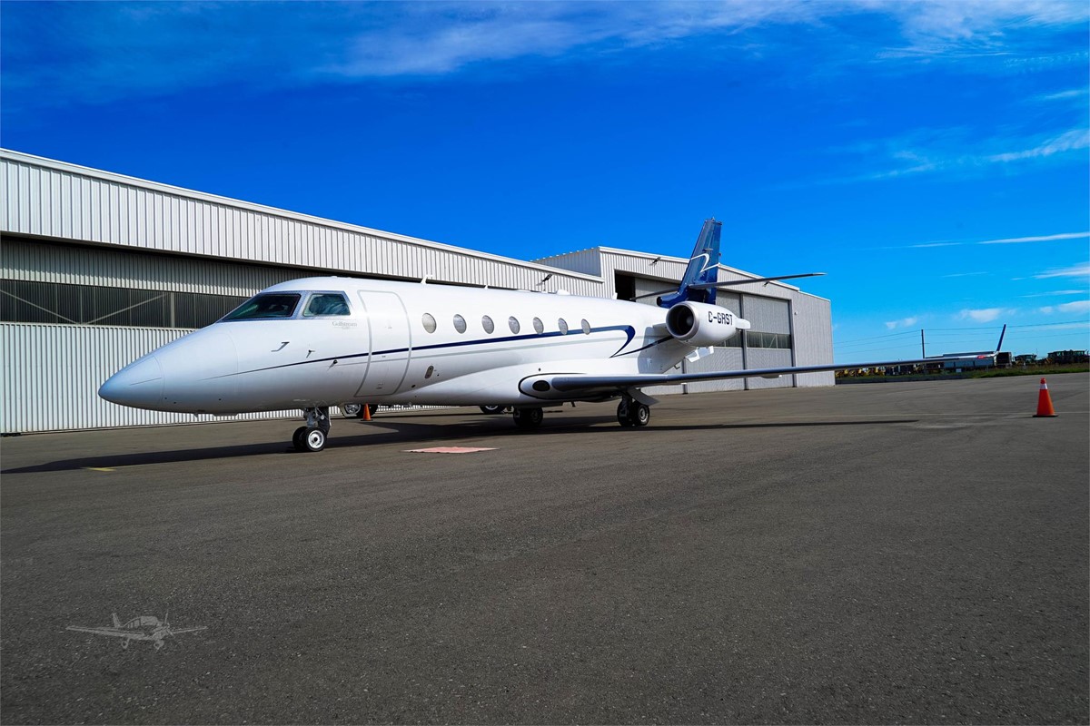 2001 GULFSTREAM G200 — photo 2