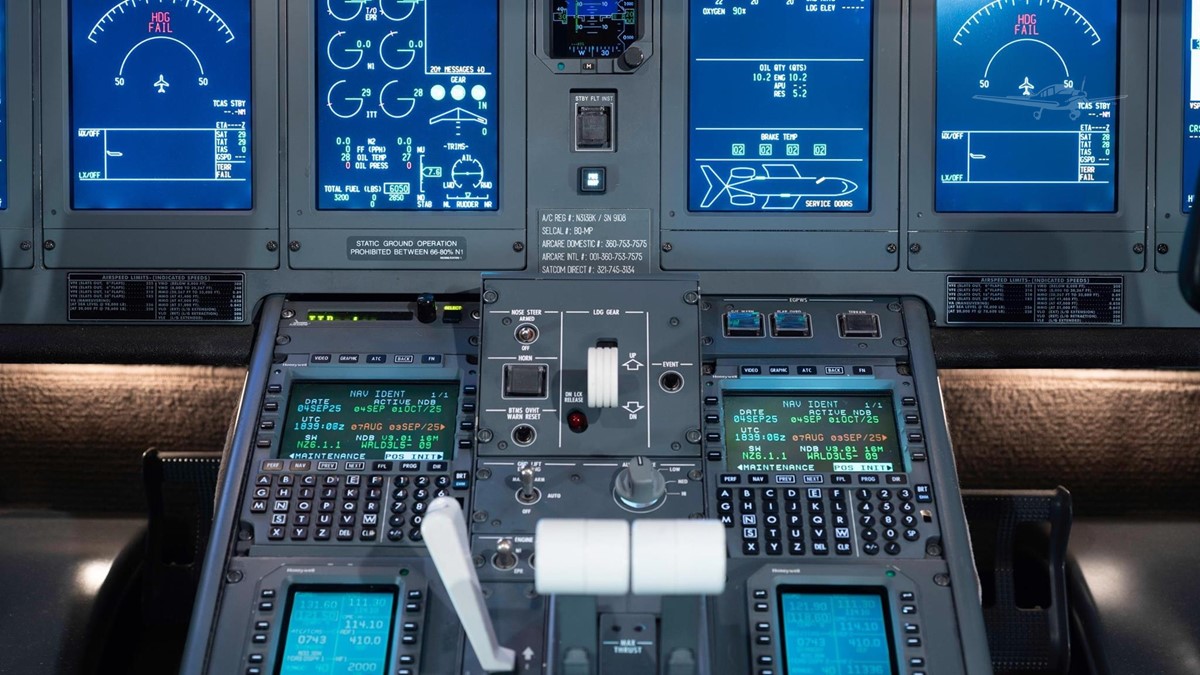 2003 BOMBARDIER GLOBAL EXPRESS — photo 3