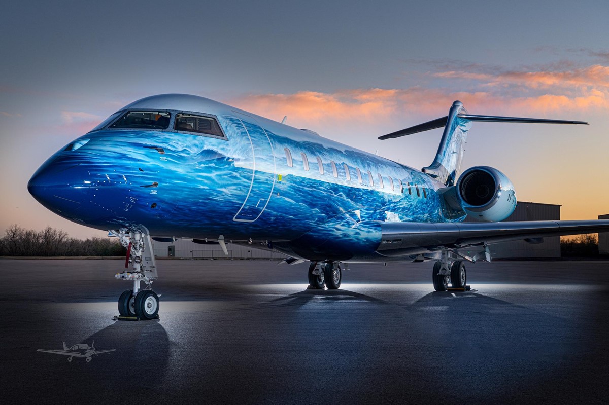 2005 BOMBARDIER GLOBAL EXPRESS XRS — main photo