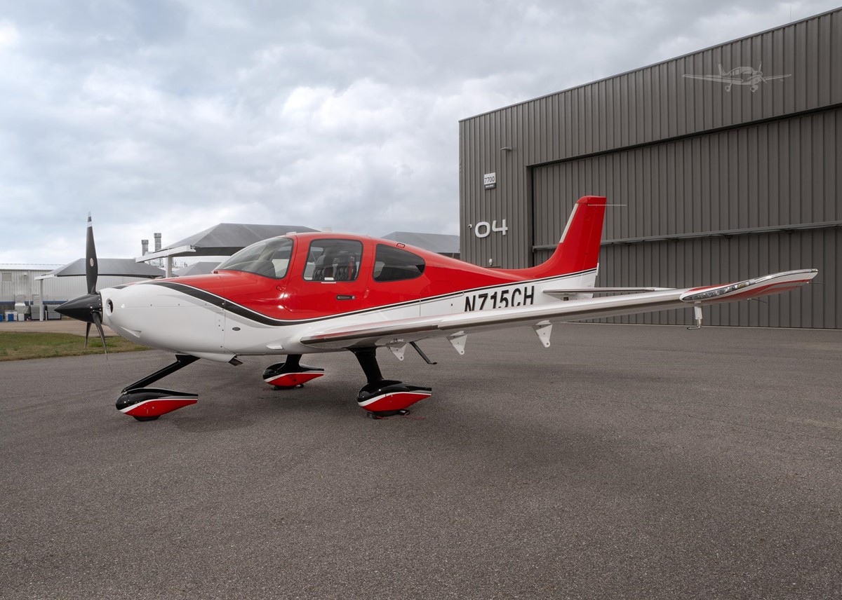 2020 CIRRUS SR22-G6 TURBO — photo 2