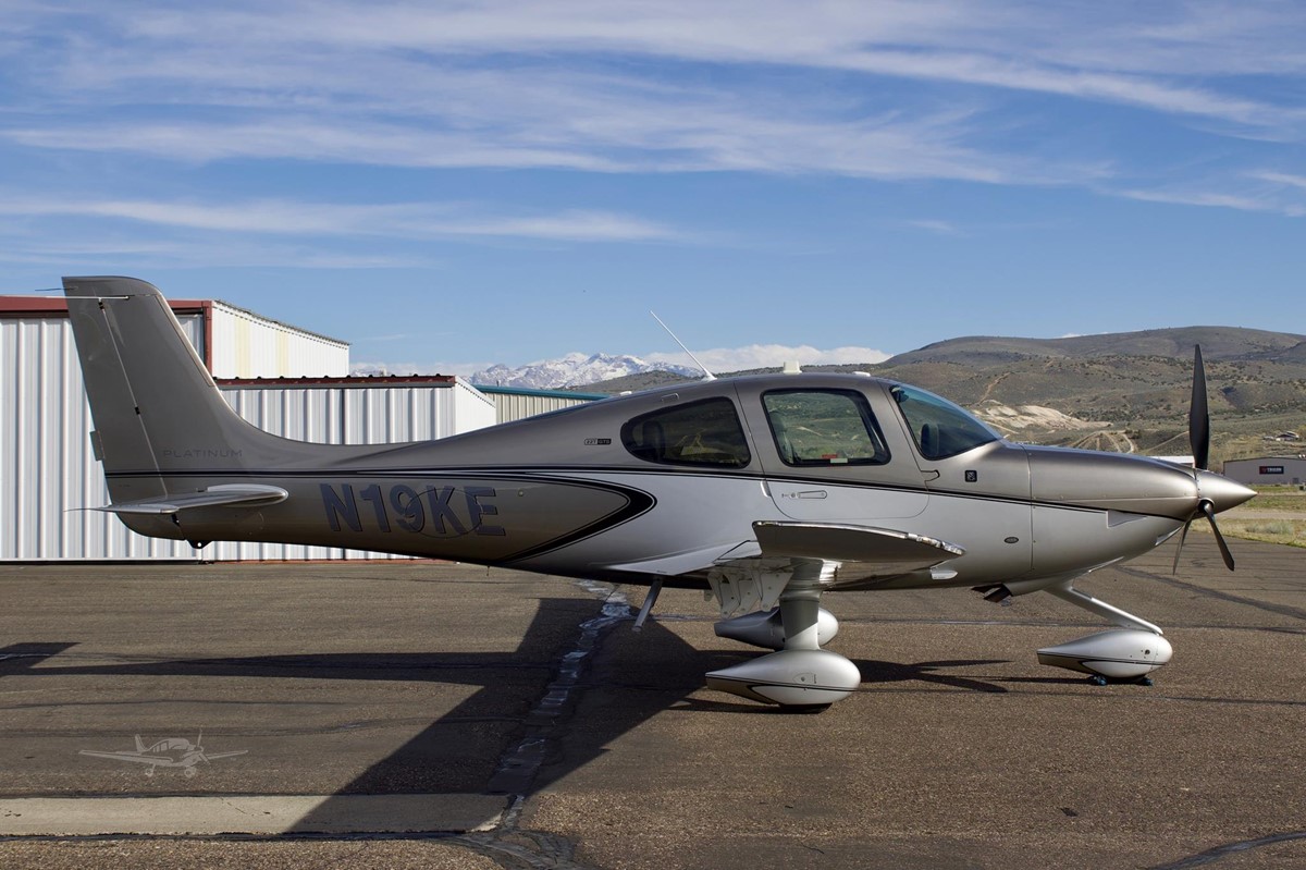 2020 CIRRUS SR22-G6 TURBO — main photo