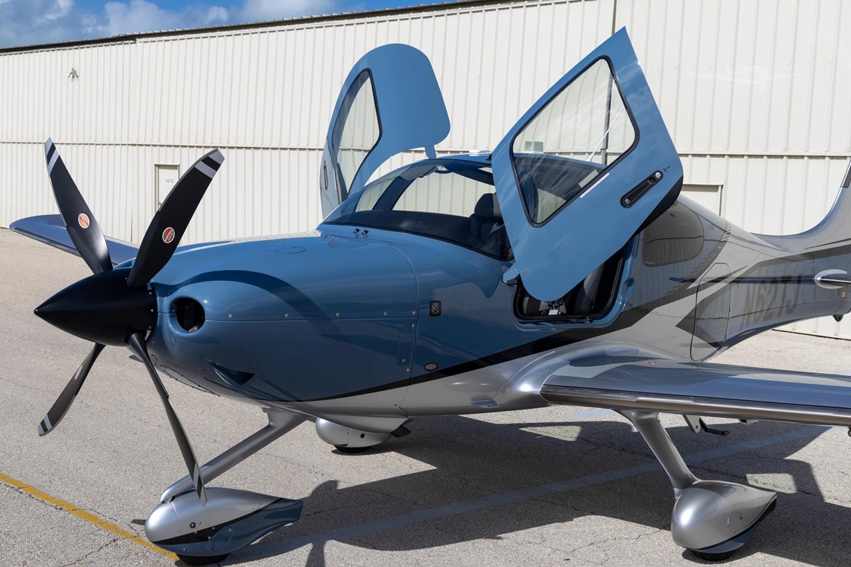 2024 CIRRUS SR22-G7 TURBO — photo 3